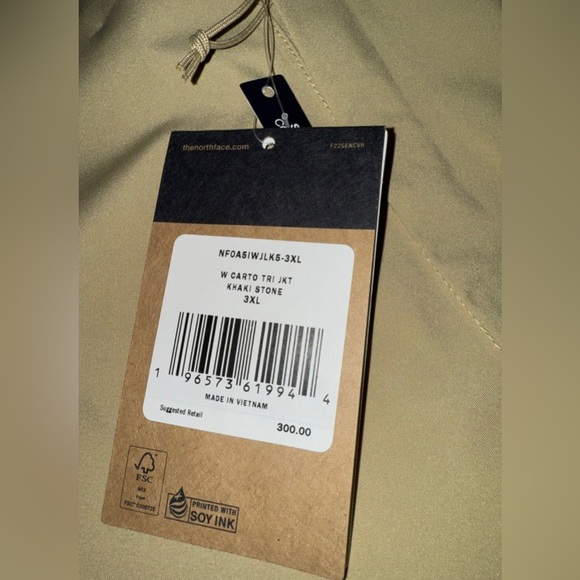 The North Face Women’s Carto Triclimate 2 in 1 Jacket - Picture 15 of 15